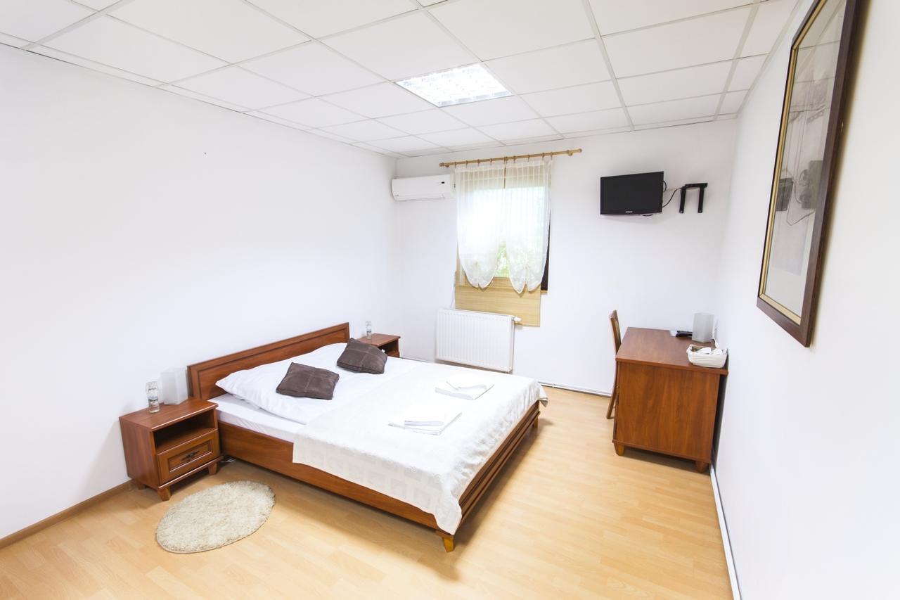 Motel Te Klimaty Czeladź Exteriér fotografie